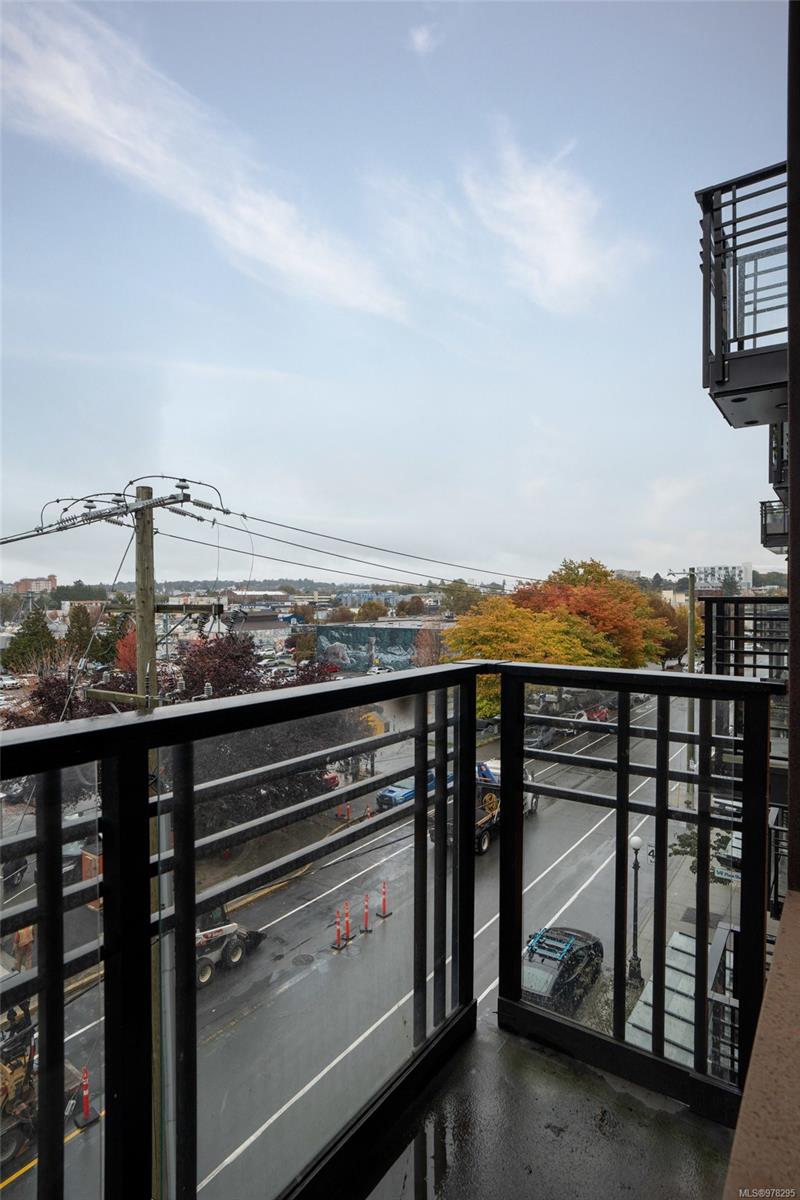 515 Chatham St # 401