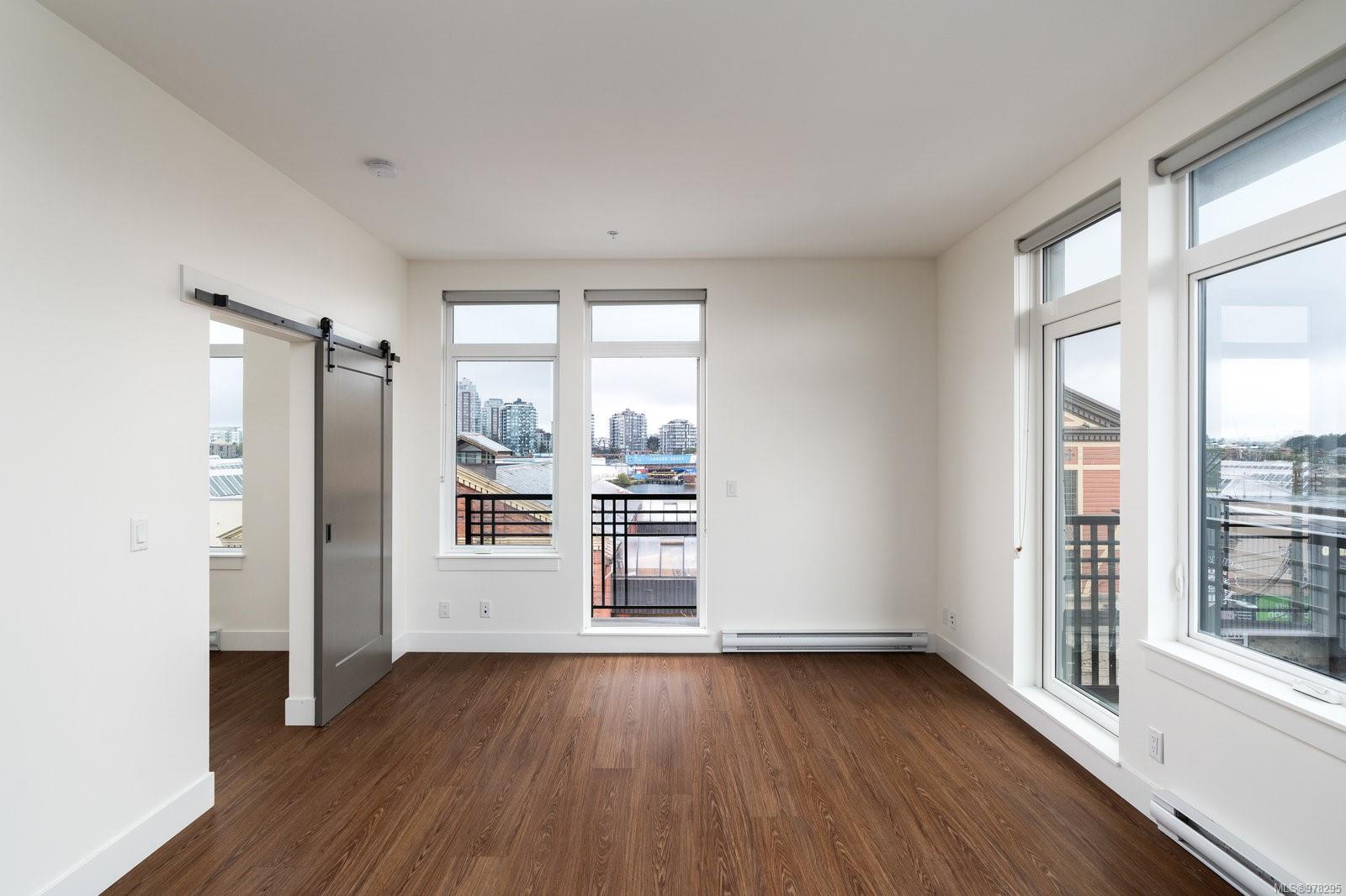 515 Chatham St # 401