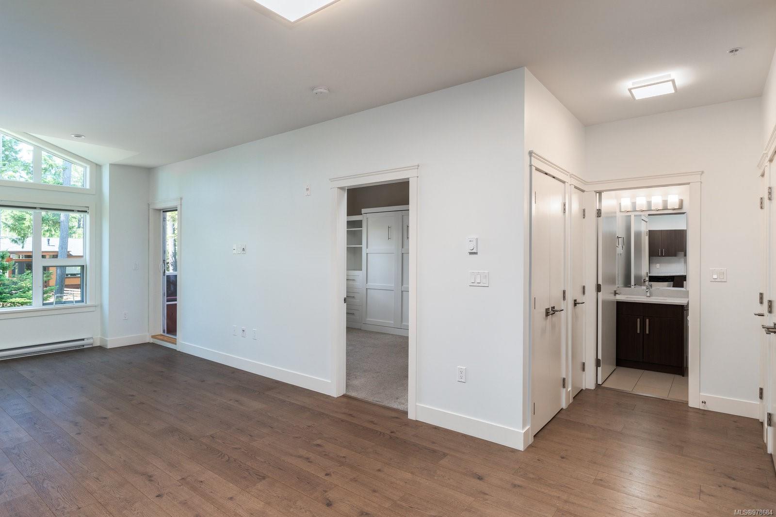 1900 Watkiss Way # 405