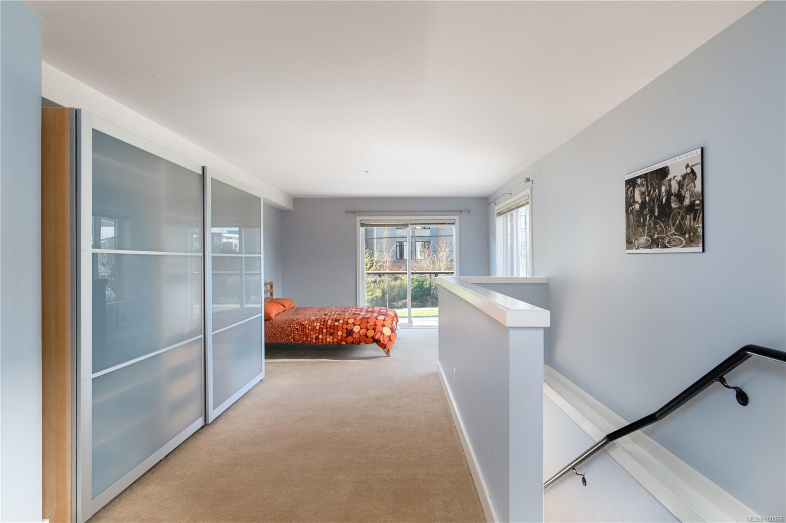 356 Gorge Rd E # 101