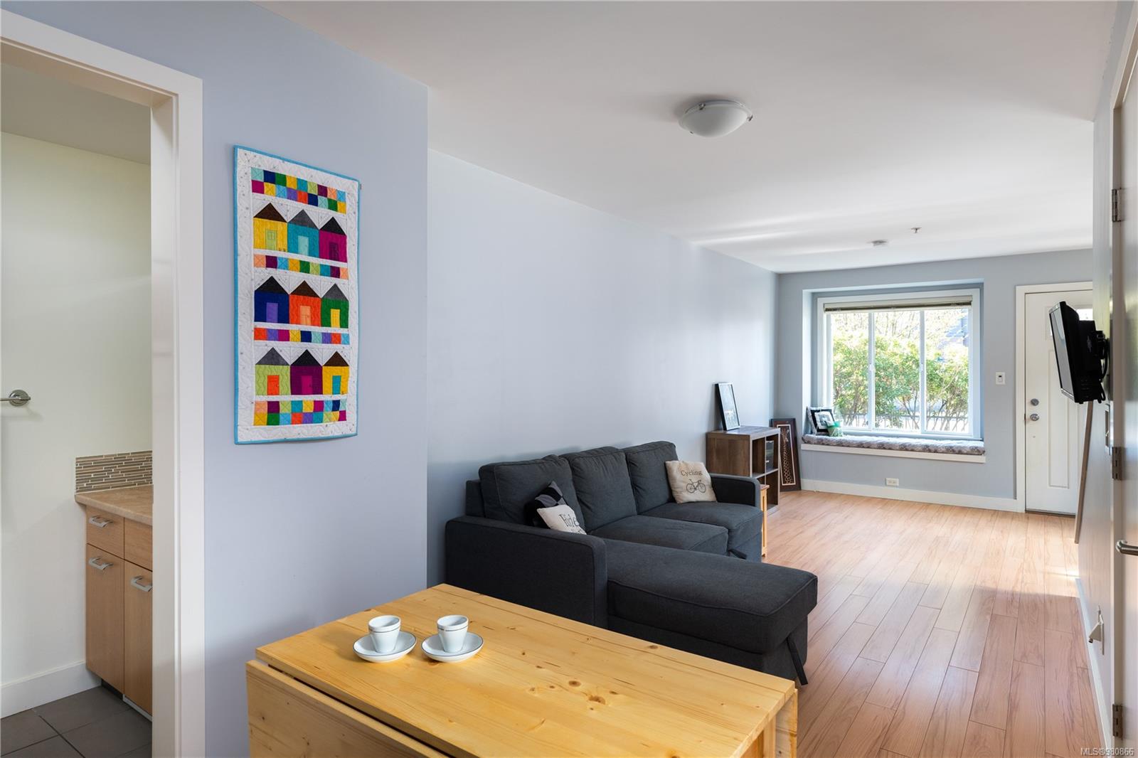 356 Gorge Rd E # 101