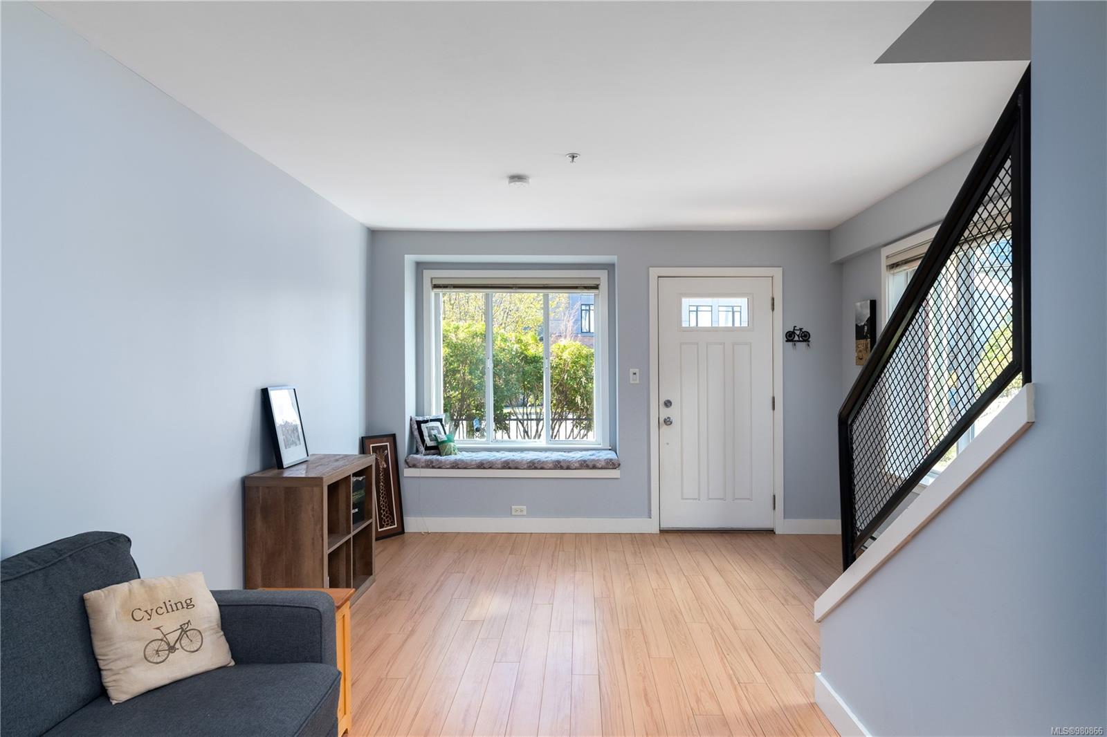 356 Gorge Rd E # 101