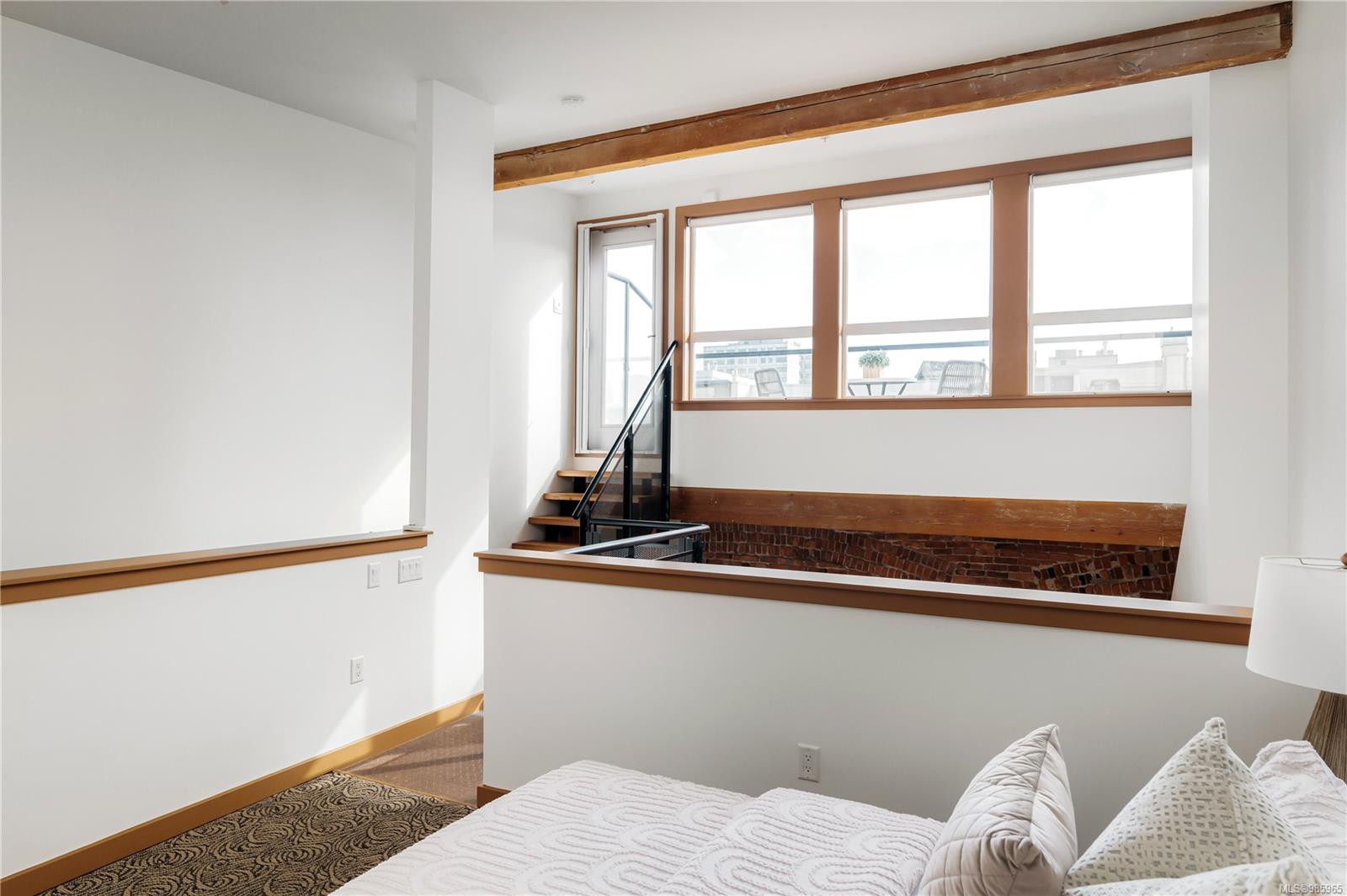 599 Pandora Ave # 318