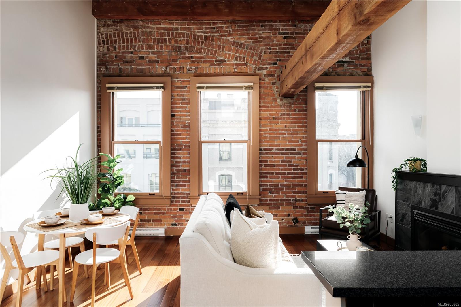 599 Pandora Ave # 318