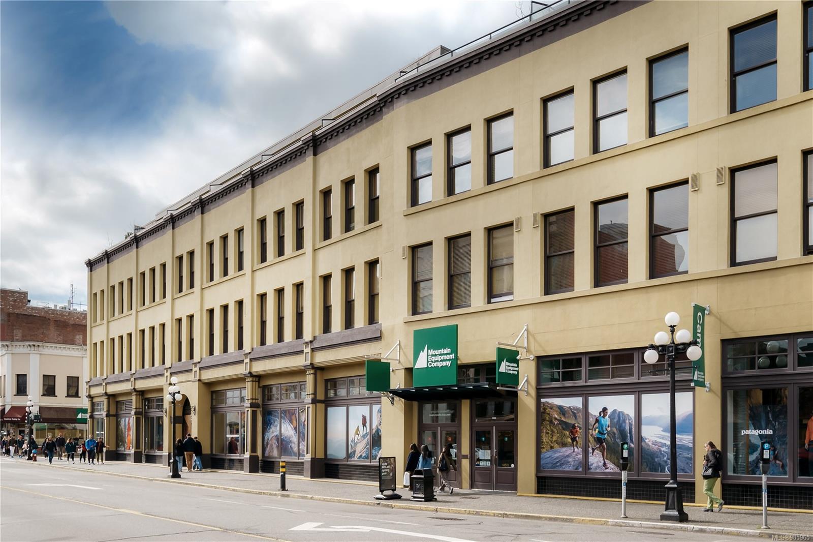 599 Pandora Ave # 318