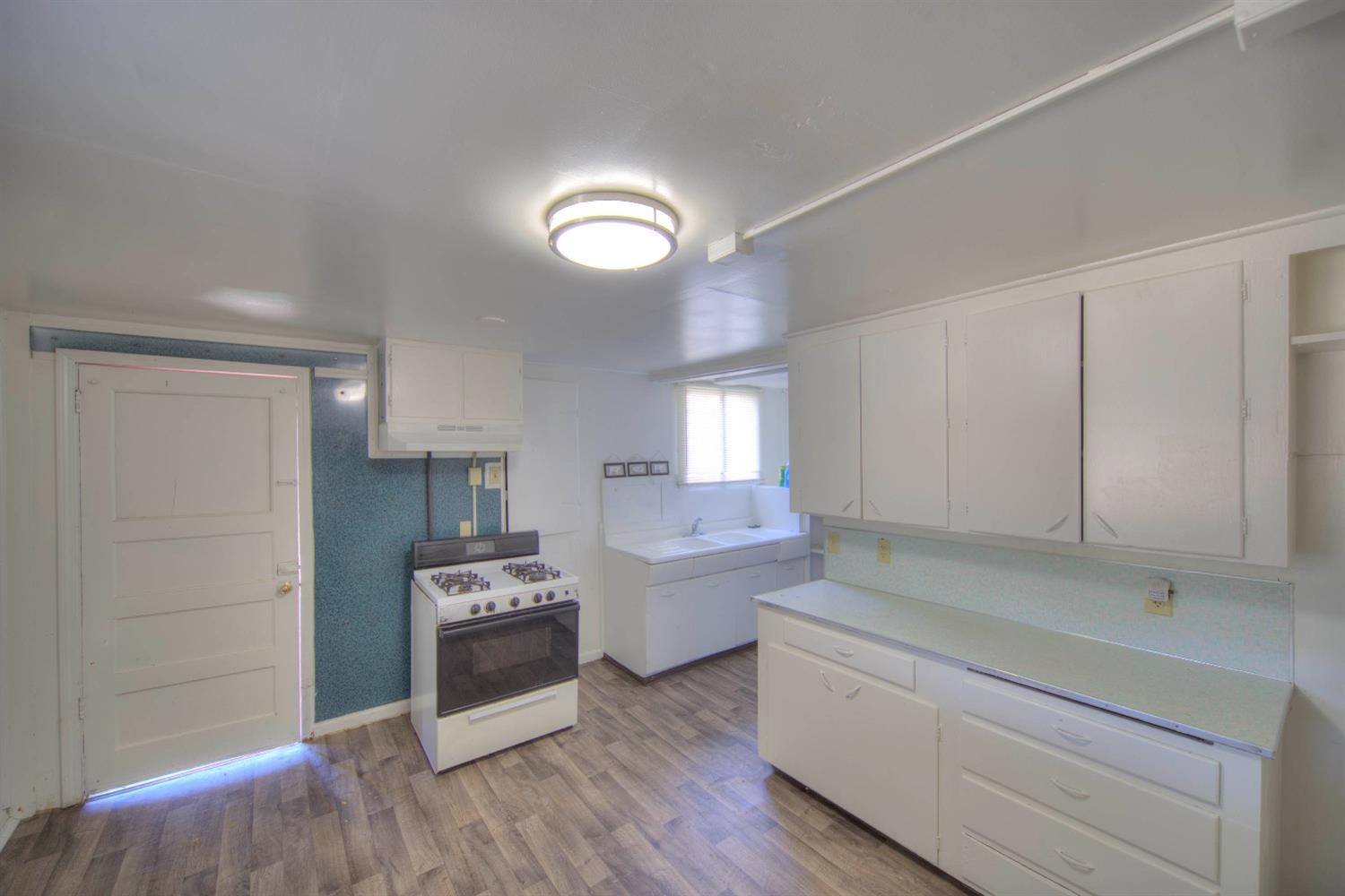 2234 California Street