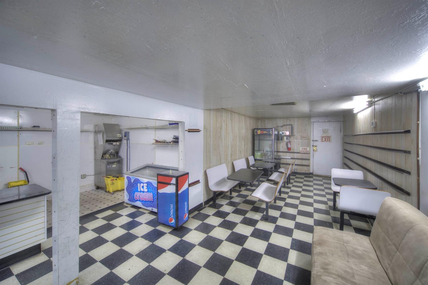 2234 California Street