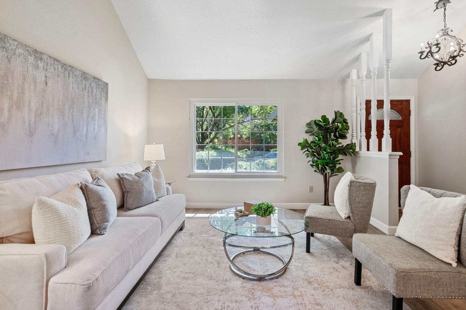 4907 Wagon Wheel Way