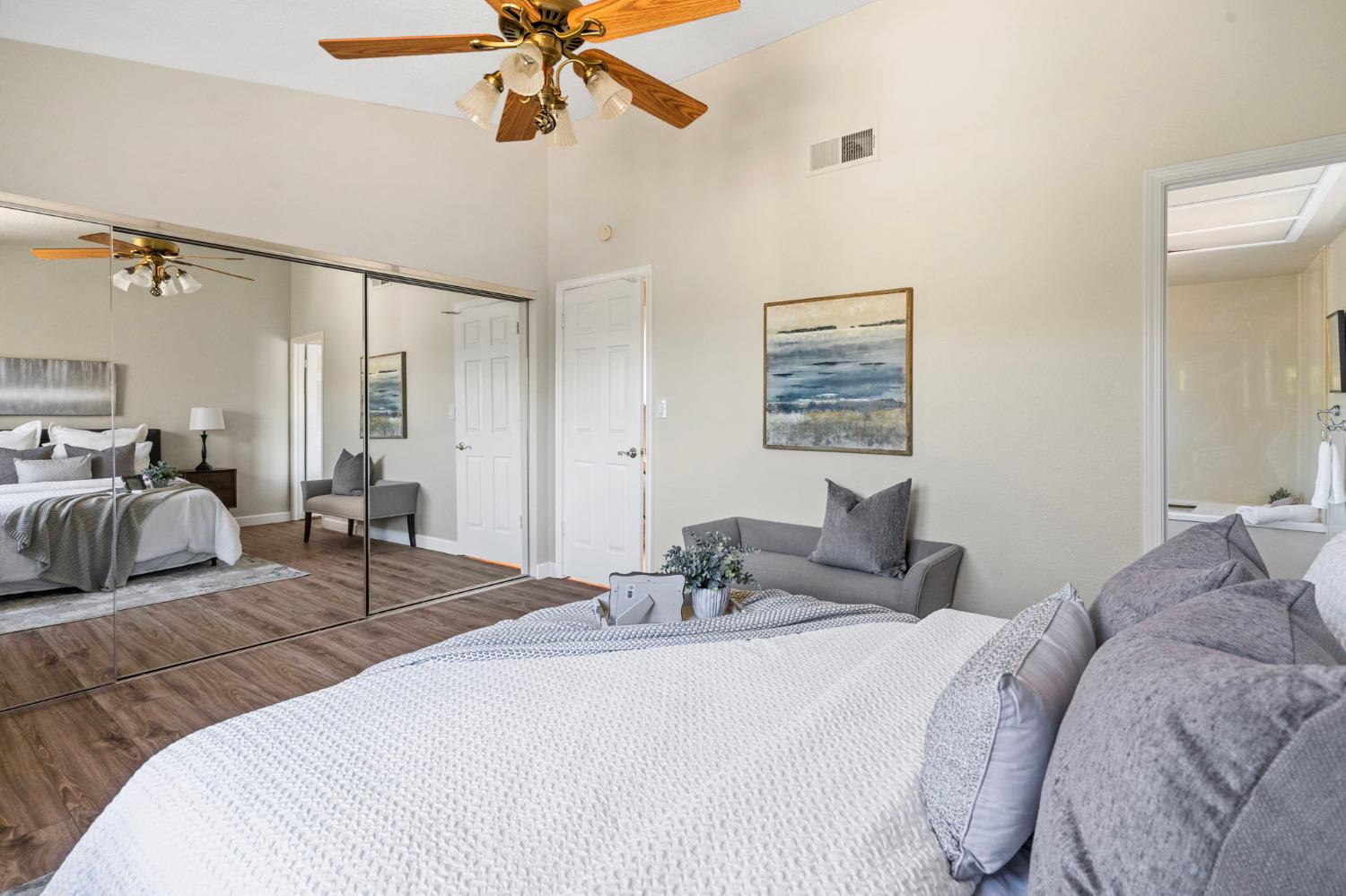 4907 Wagon Wheel Way