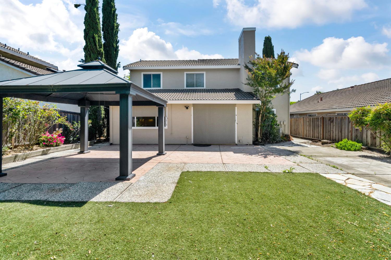 4907 Wagon Wheel Way