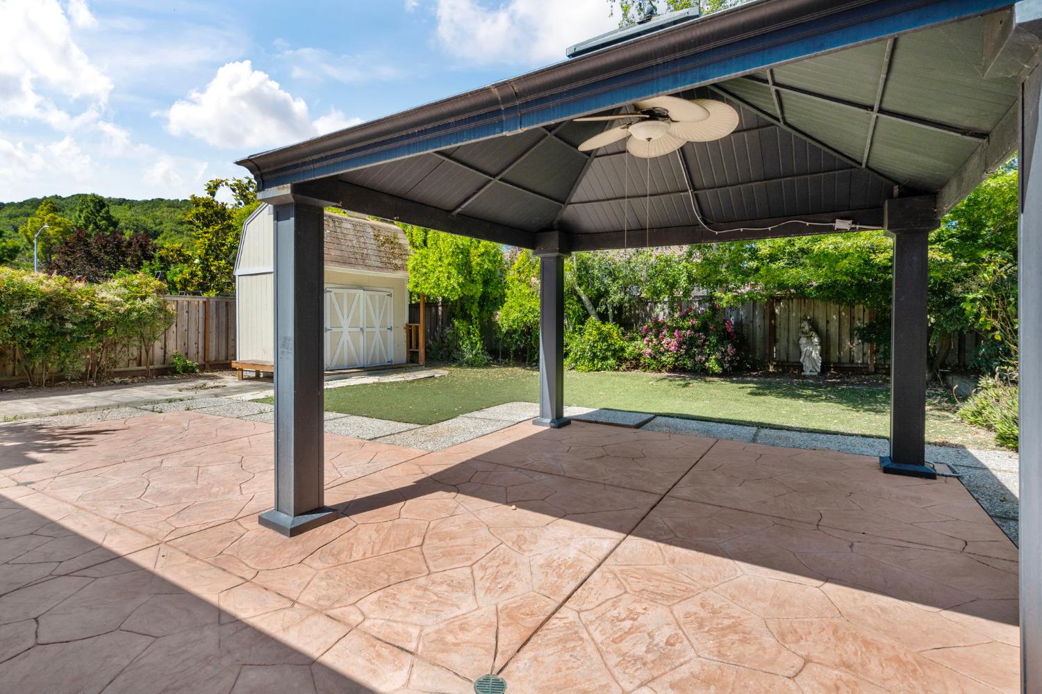 4907 Wagon Wheel Way