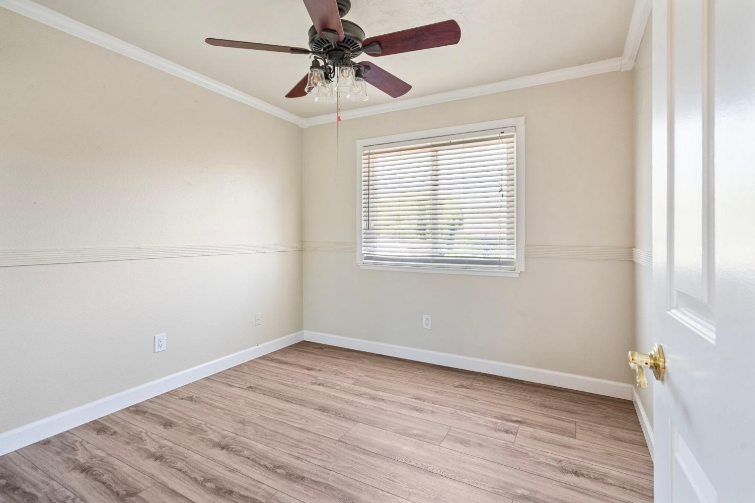 4907 Wagon Wheel Way