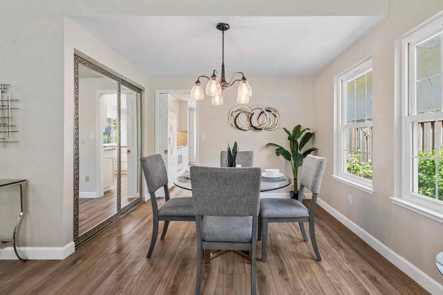 4907 Wagon Wheel Way