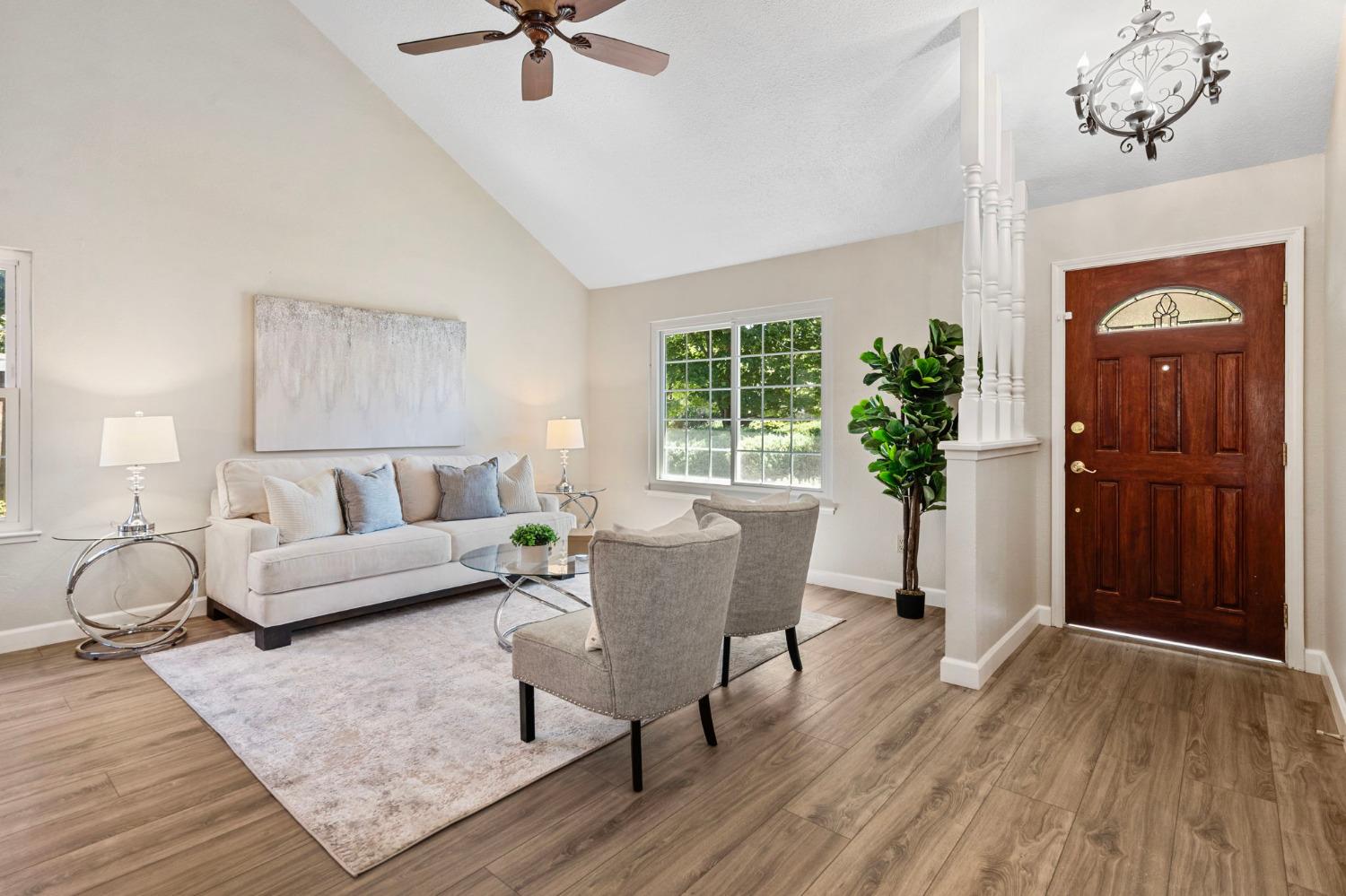 4907 Wagon Wheel Way