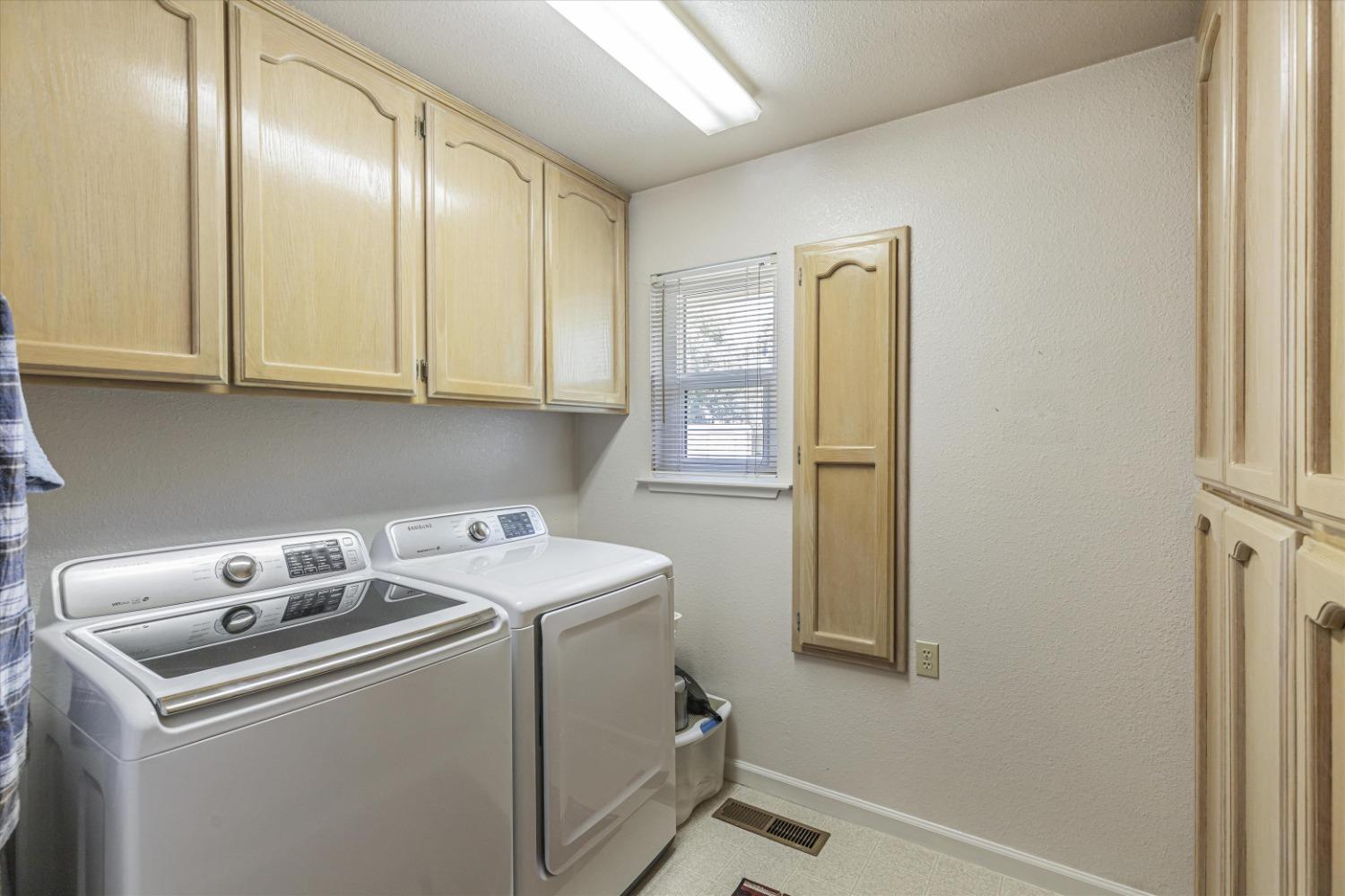 1172 Woodhaven Drive