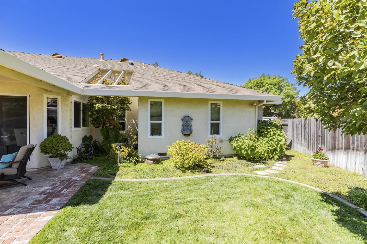 1172 Woodhaven Drive