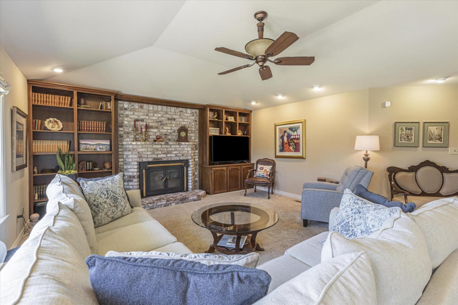 1172 Woodhaven Drive