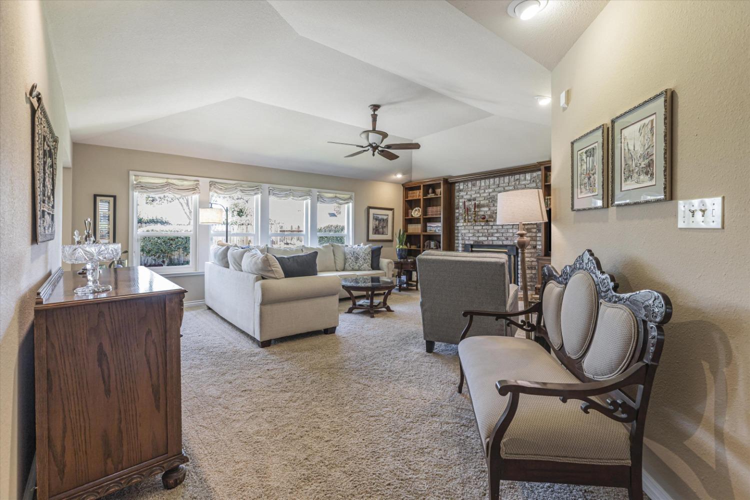 1172 Woodhaven Drive