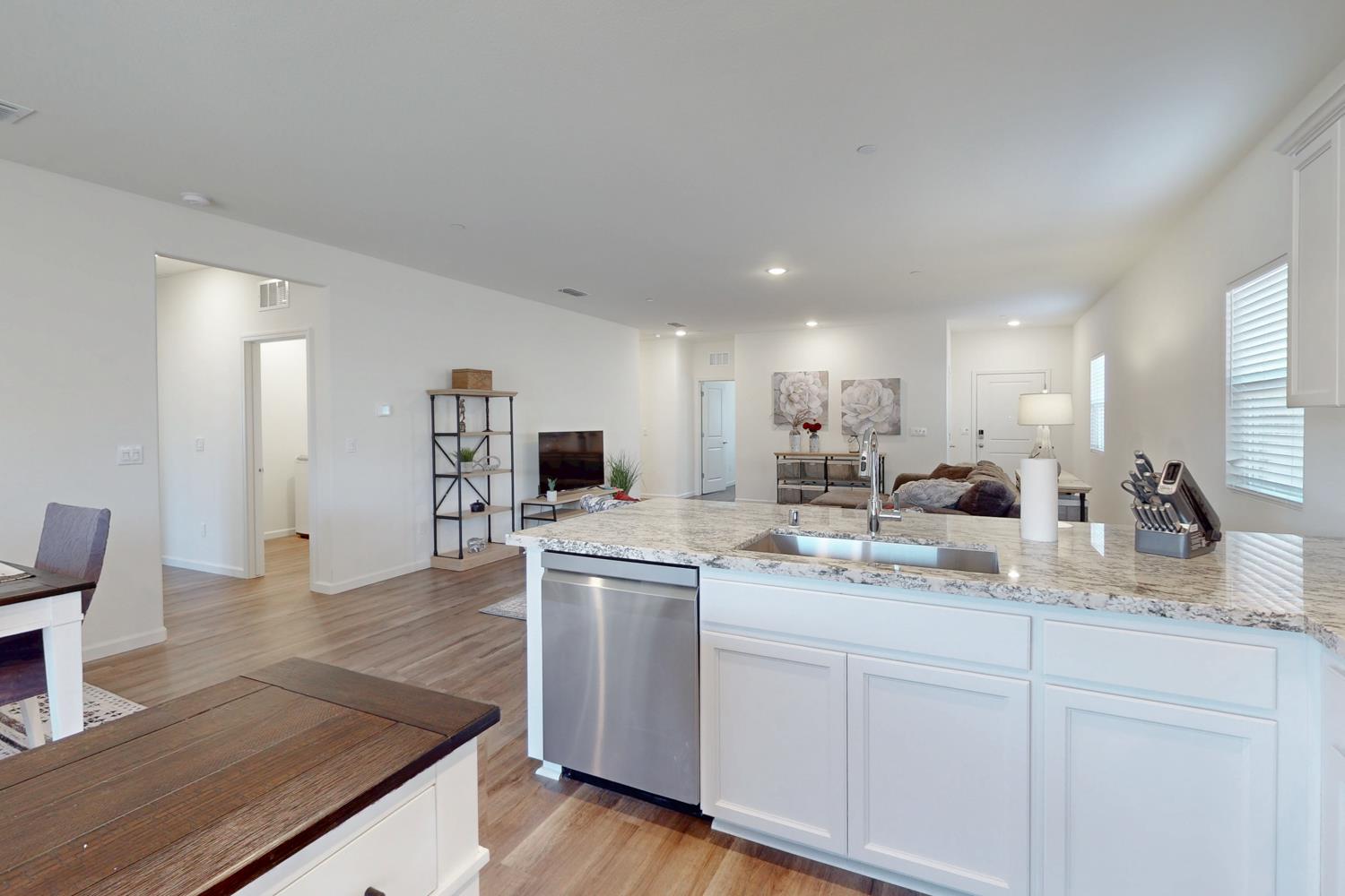 3195 Jasmine Drive