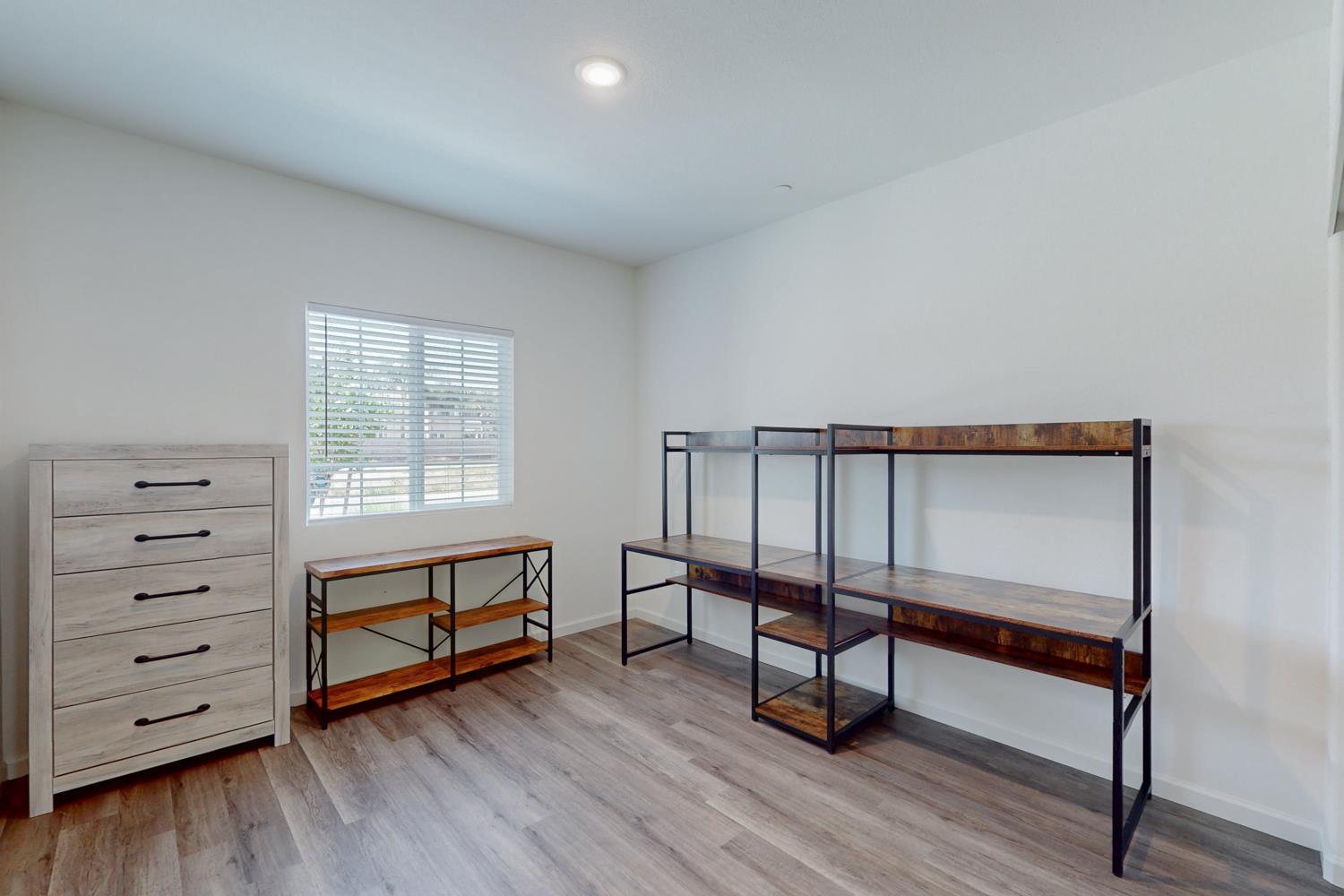 3195 Jasmine Drive