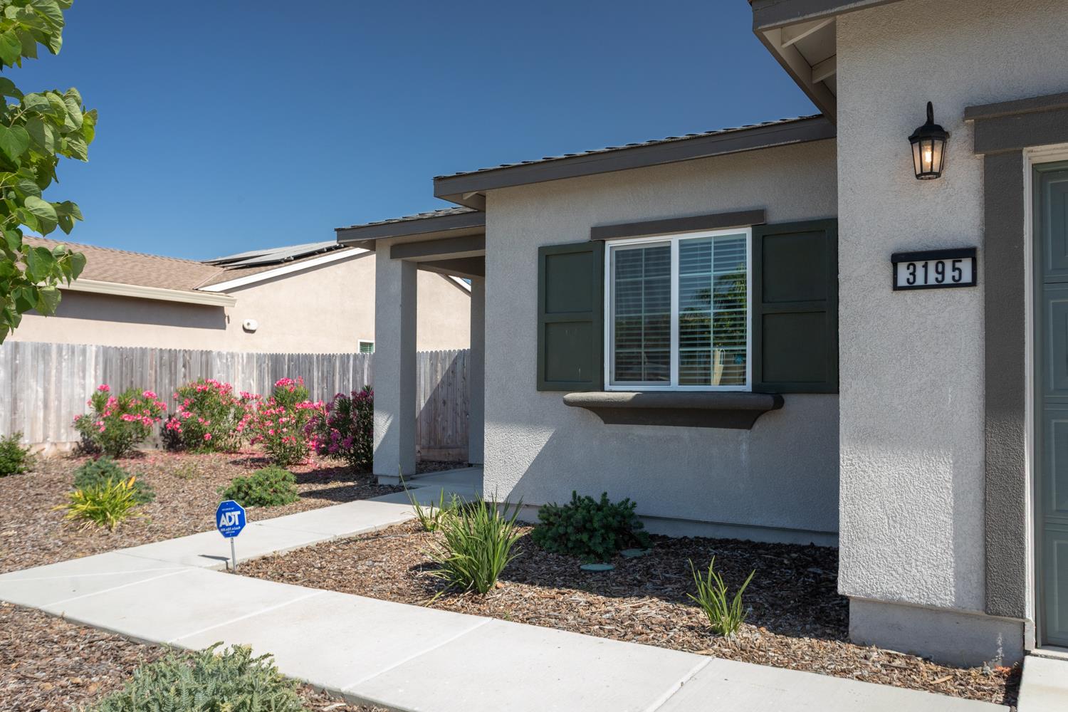 3195 Jasmine Drive