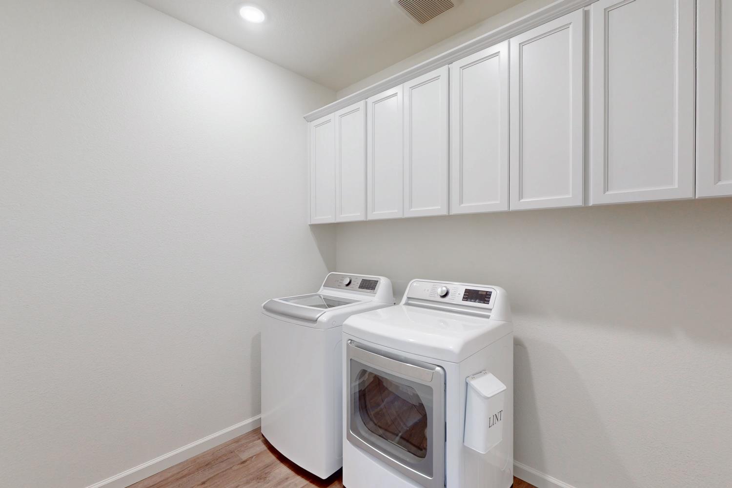 3195 Jasmine Drive