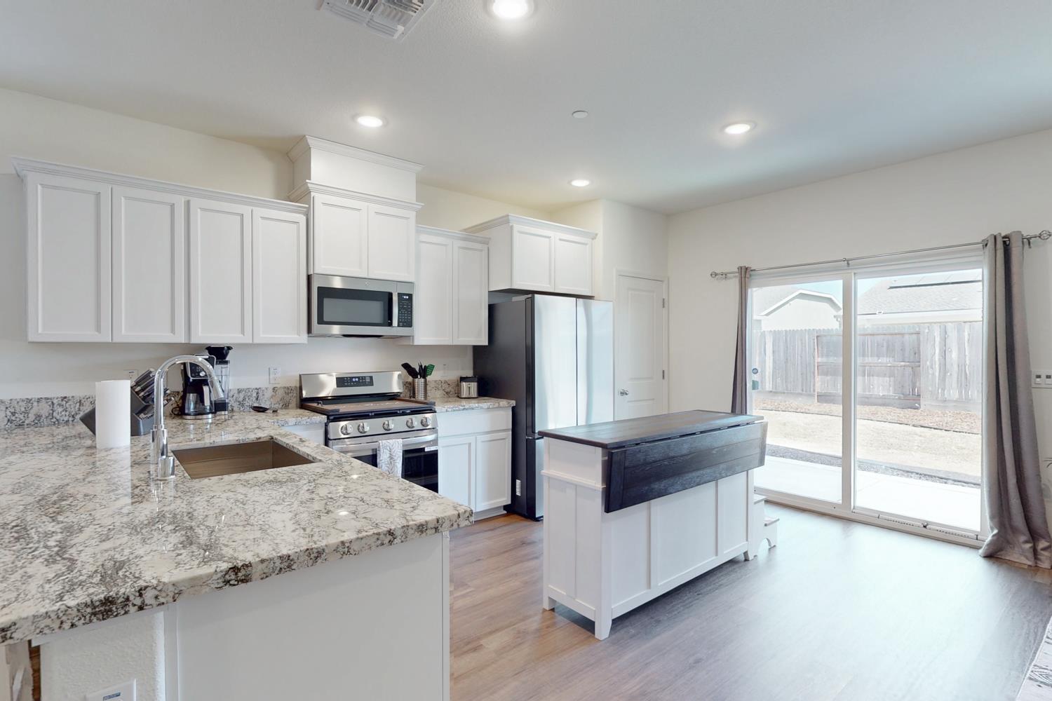 3195 Jasmine Drive