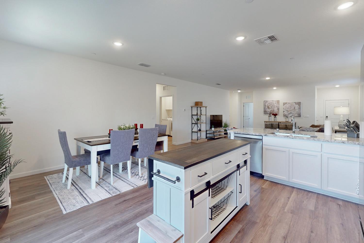 3195 Jasmine Drive
