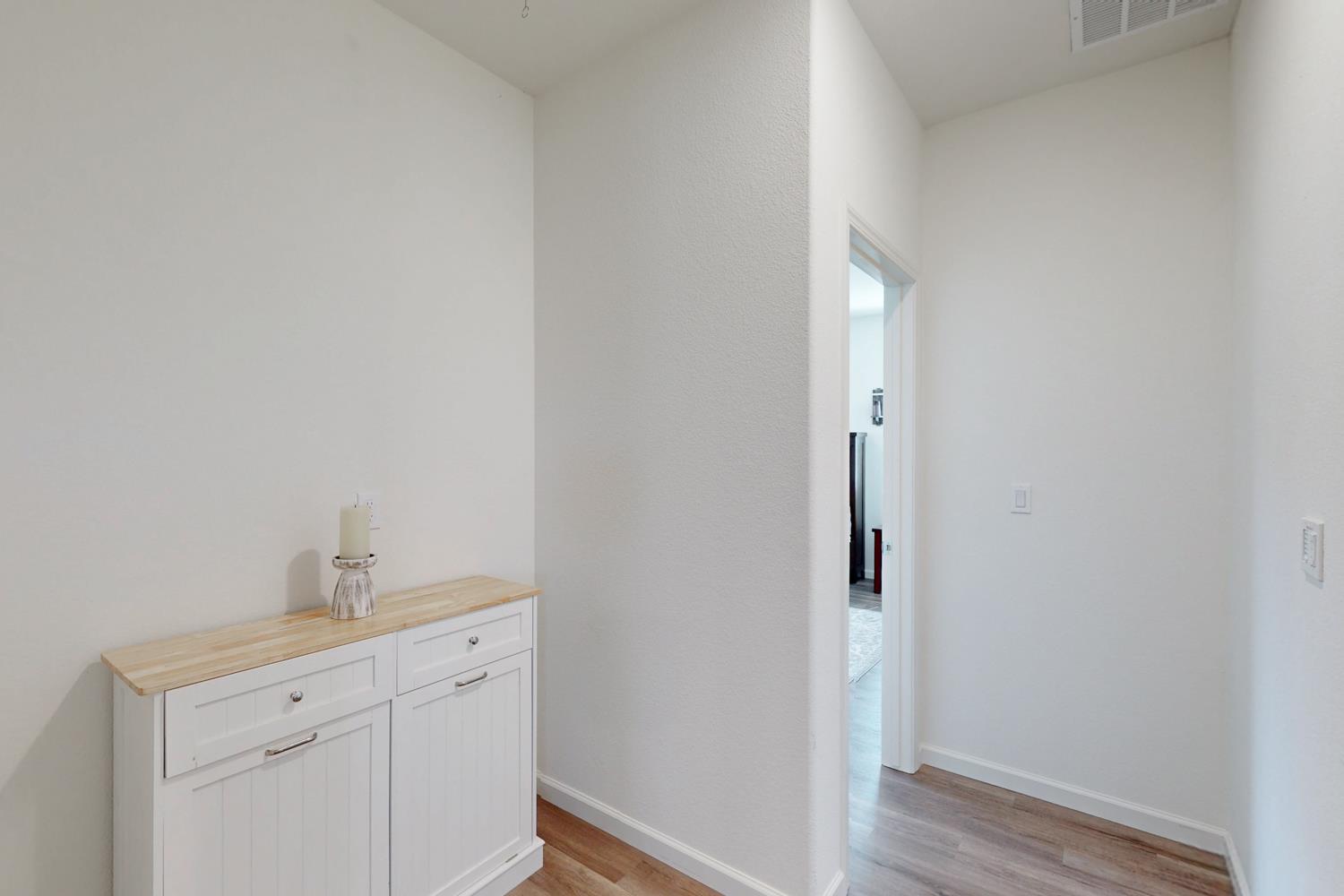 3195 Jasmine Drive