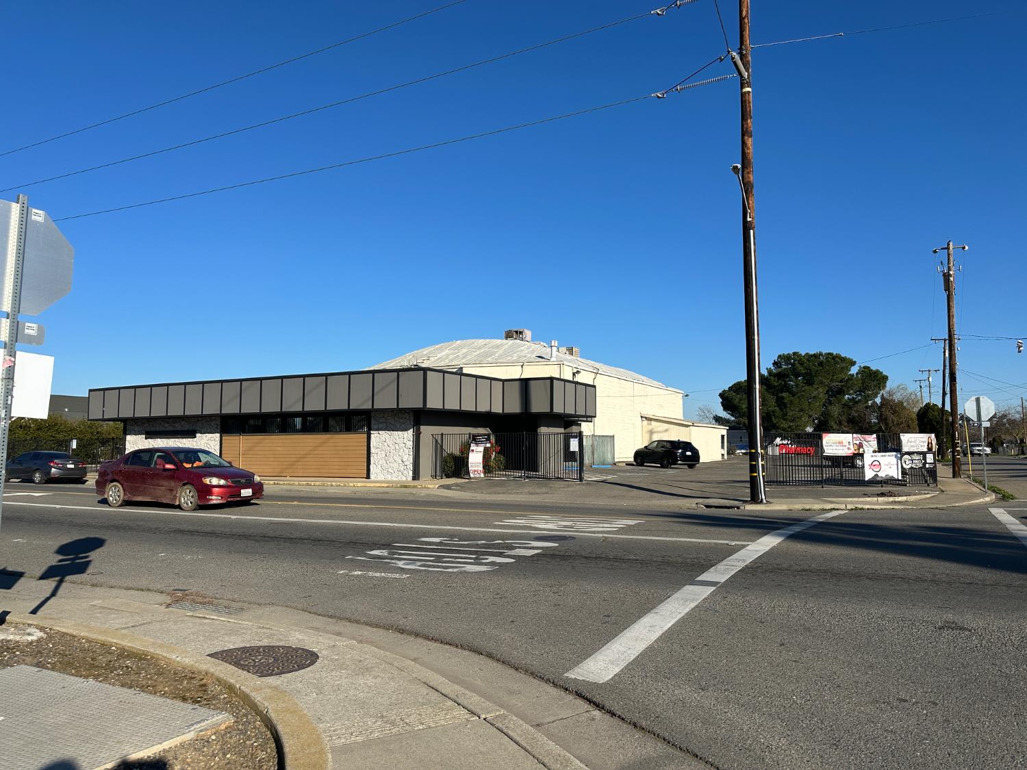 4979 Olivehurst Avenue