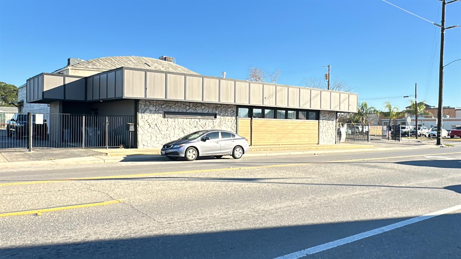 4979 Olivehurst Avenue