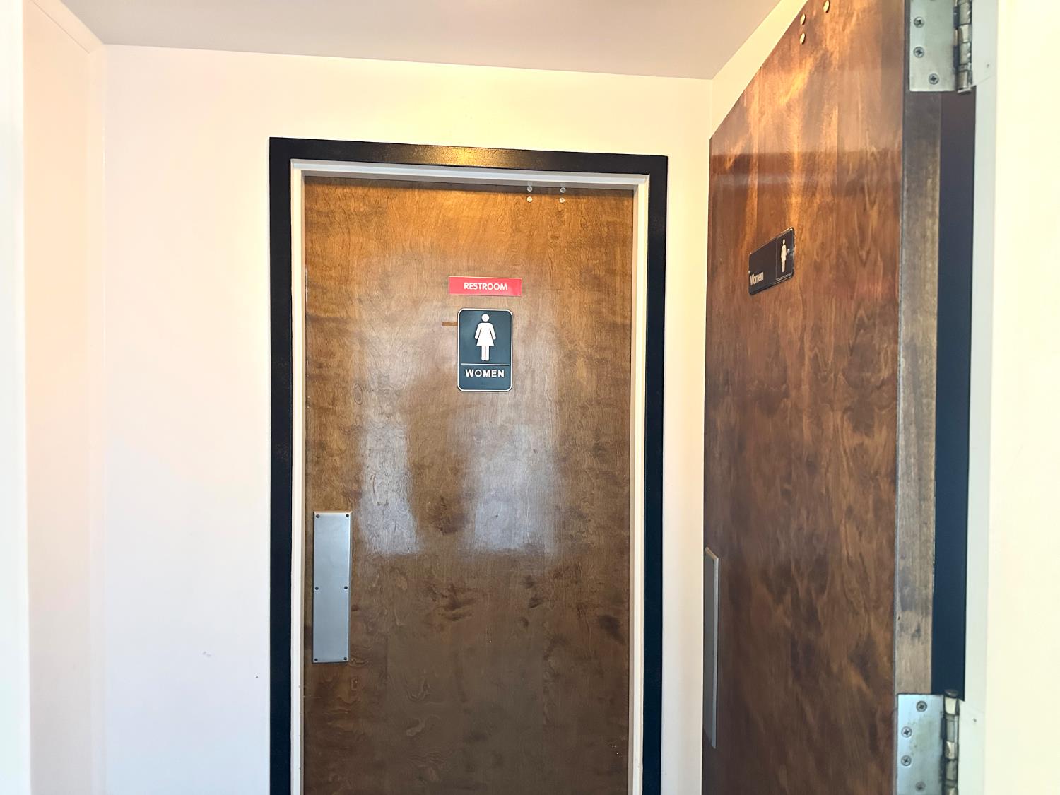 4979 Olivehurst Avenue