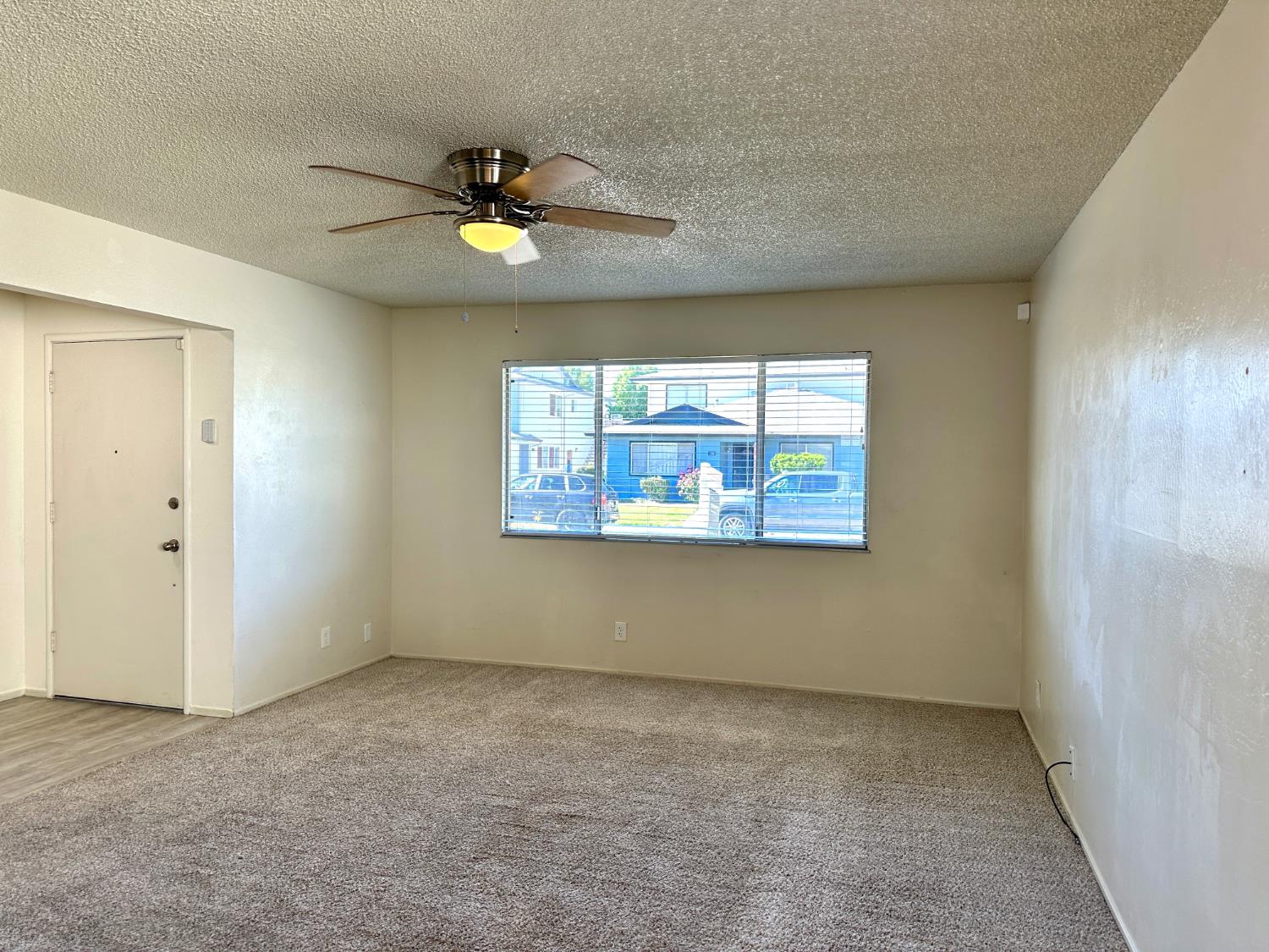 1267 Casita Drive 1