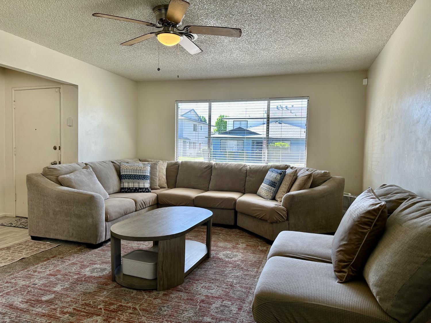 1267 Casita Drive 1