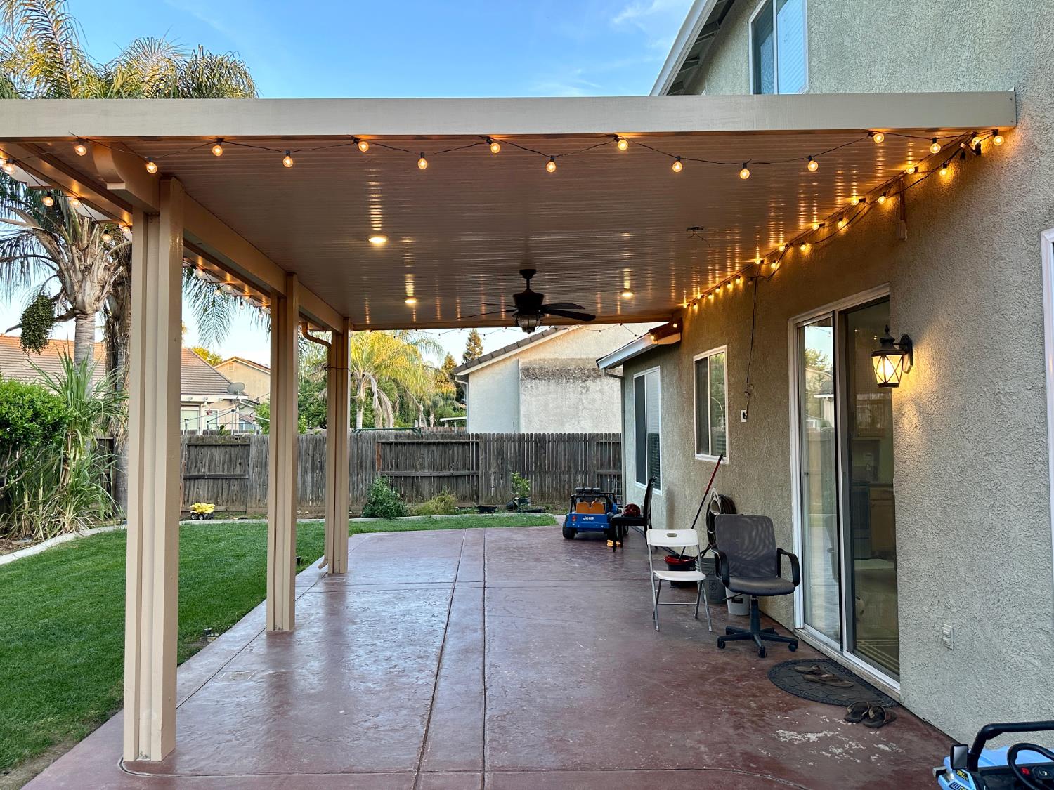 2259 Claremont Way