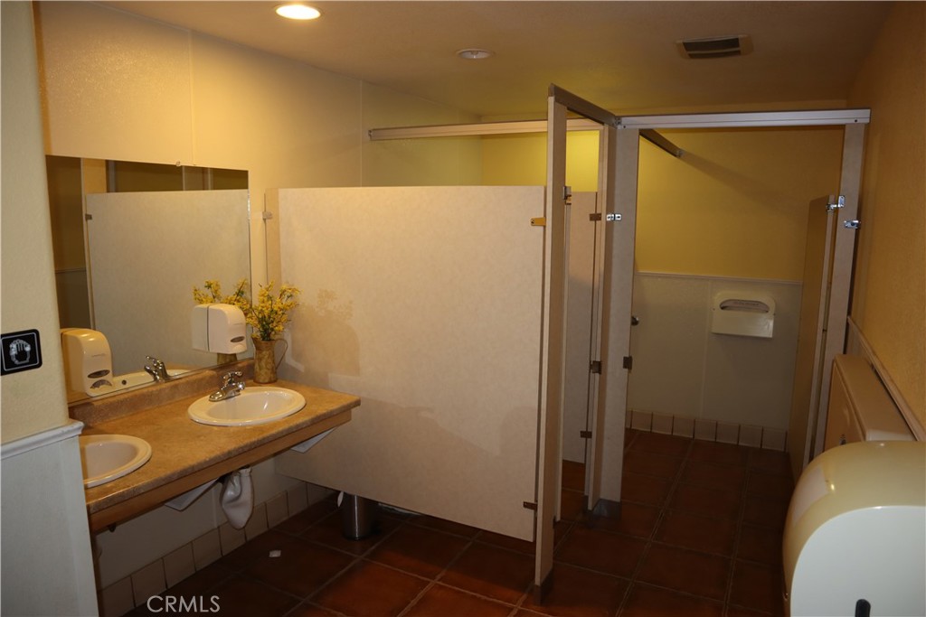 771 Oro Dam Boulevard W