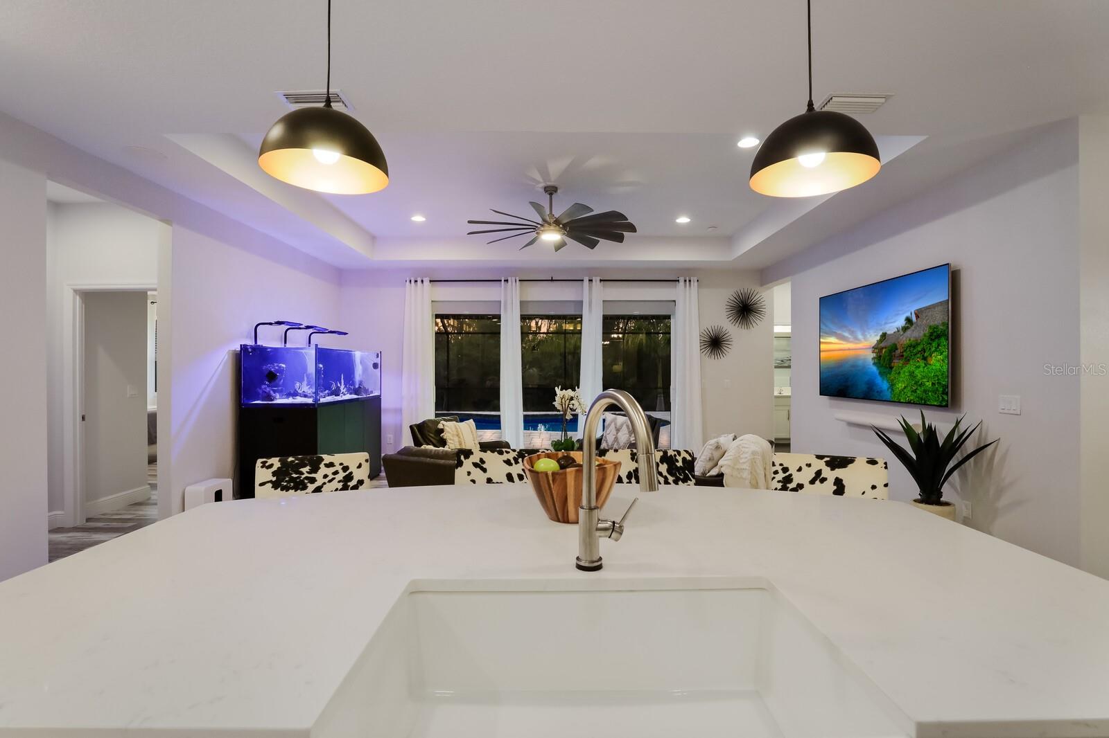 11516 APPLE TREE CIR