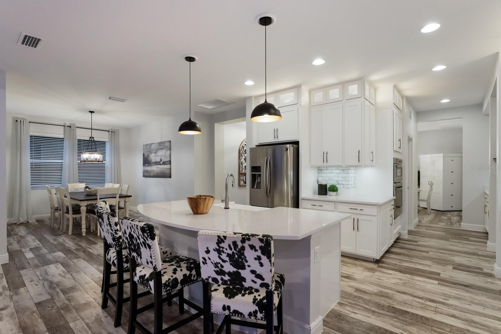 11516 APPLE TREE CIR