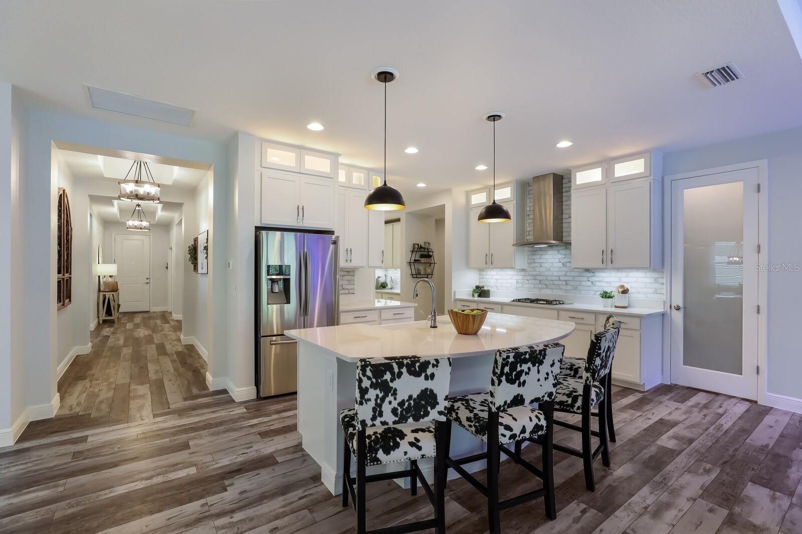 11516 APPLE TREE CIR