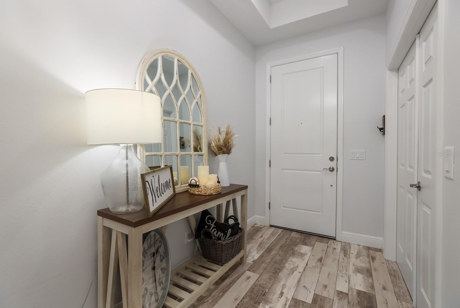 11516 APPLE TREE CIR