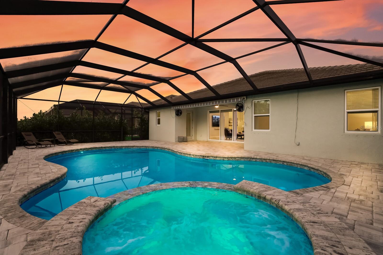 11516 APPLE TREE CIR