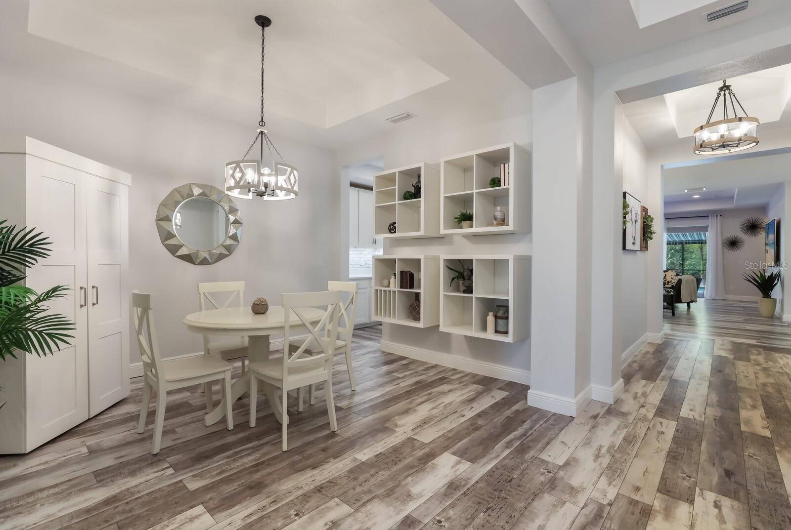 11516 APPLE TREE CIR