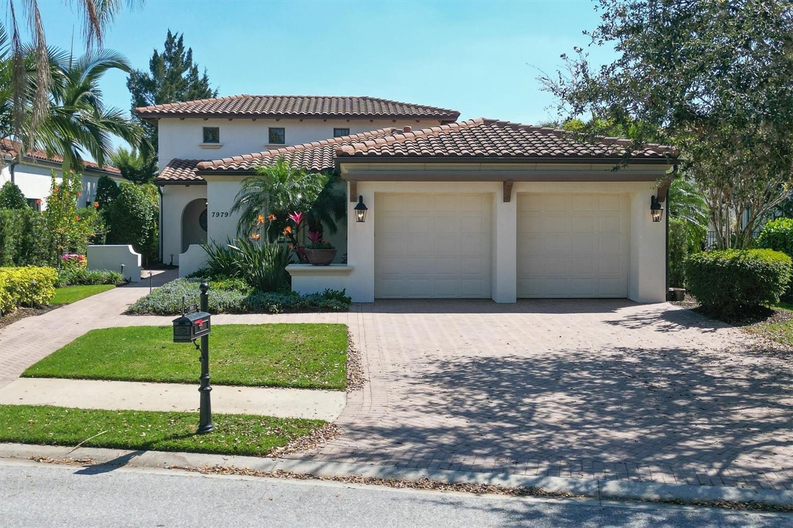 7979 MATERA CT