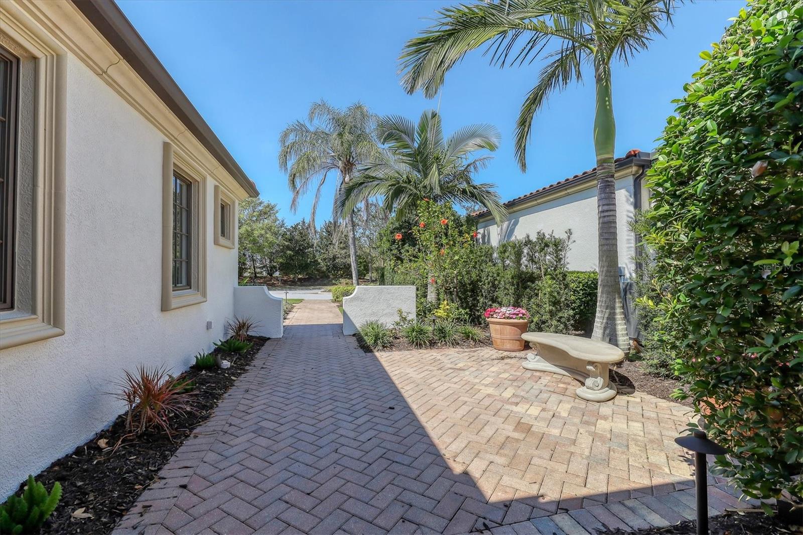 7979 MATERA CT