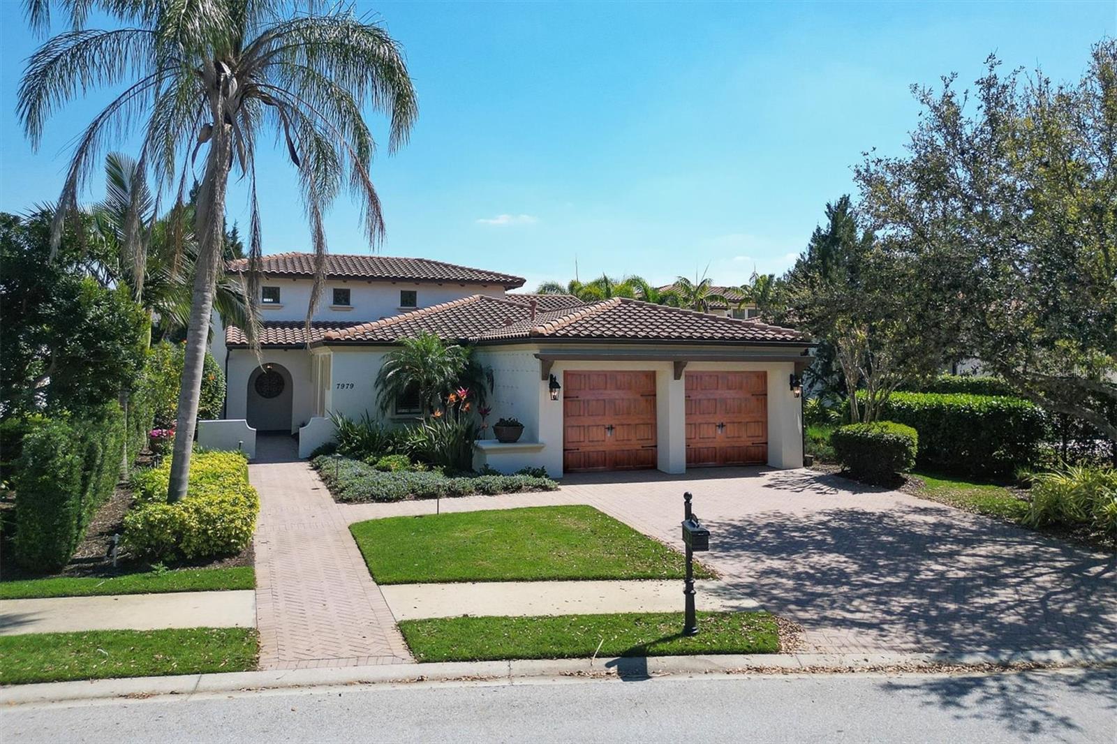 7979 MATERA CT