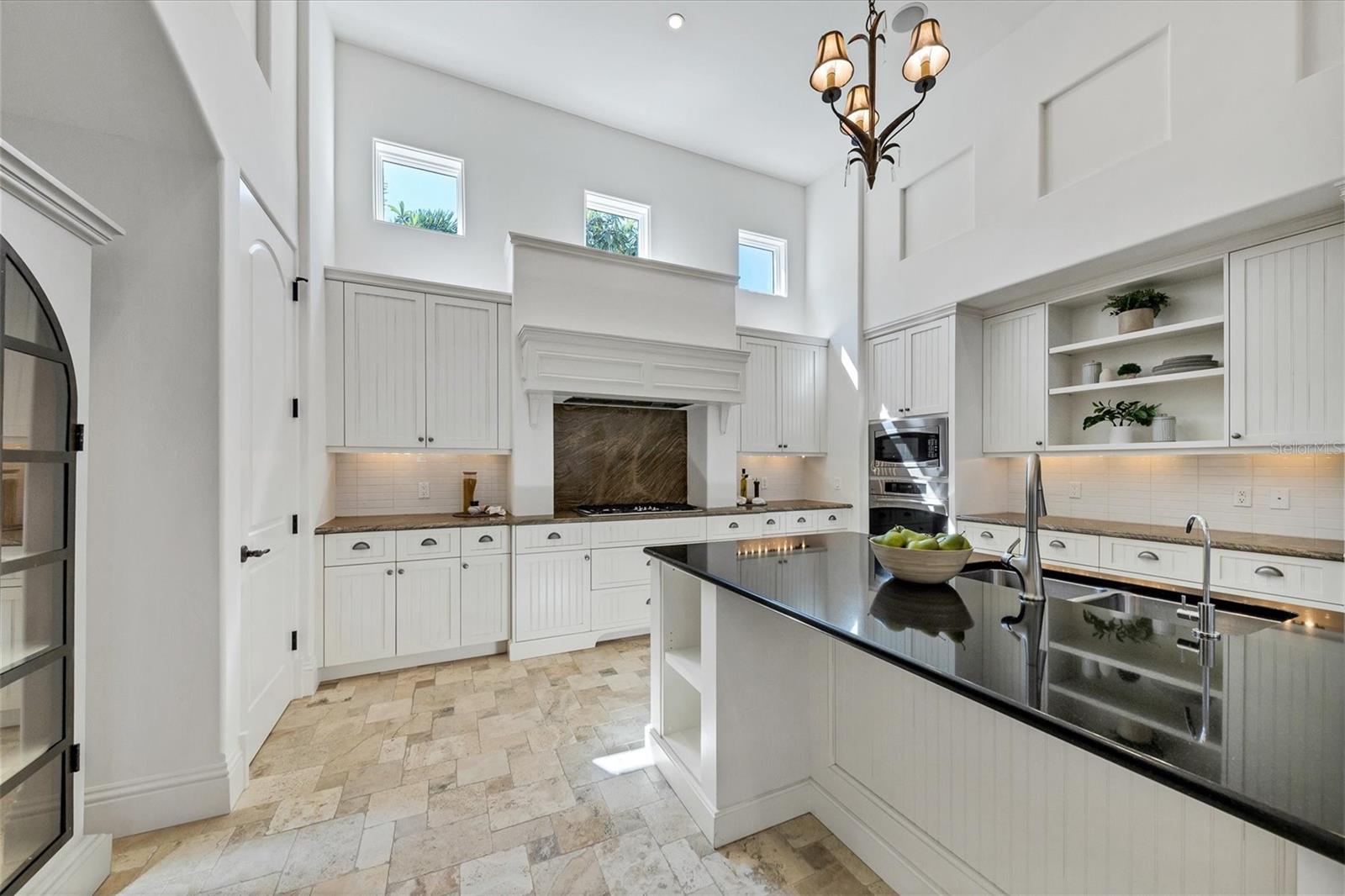 7979 MATERA CT