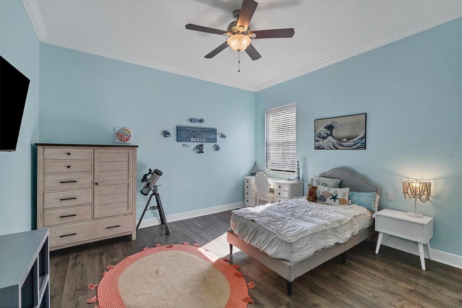 4749 CLAREMONT PARK DR