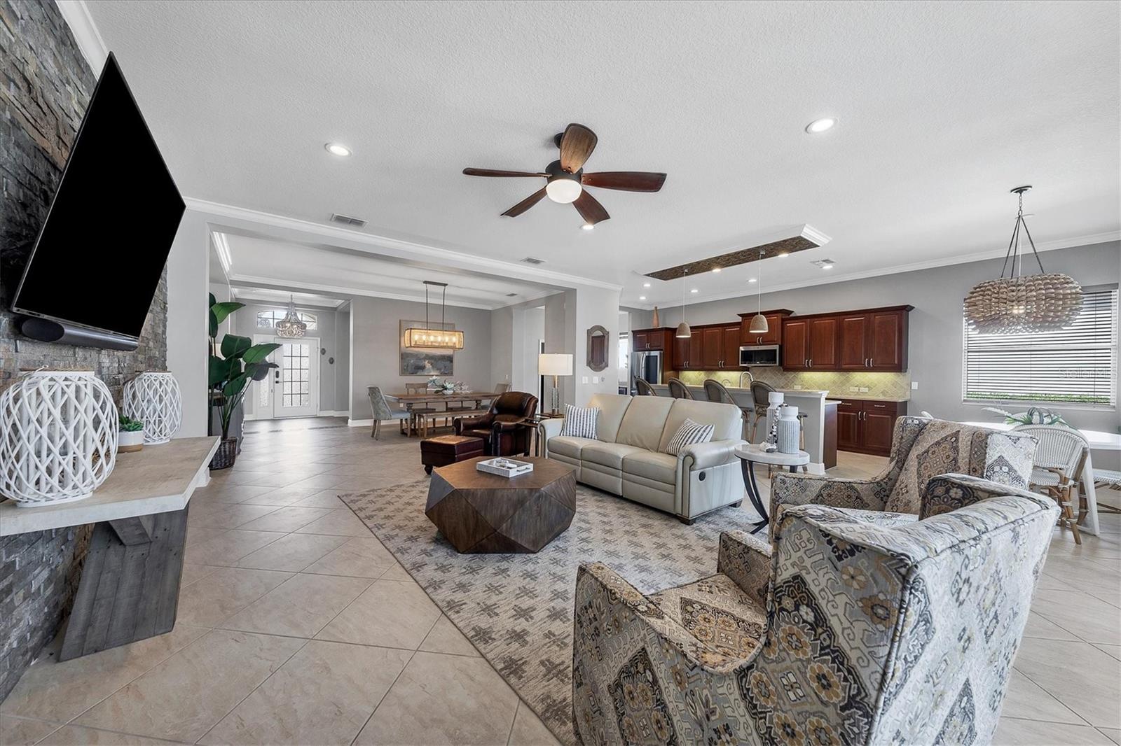 4749 CLAREMONT PARK DR