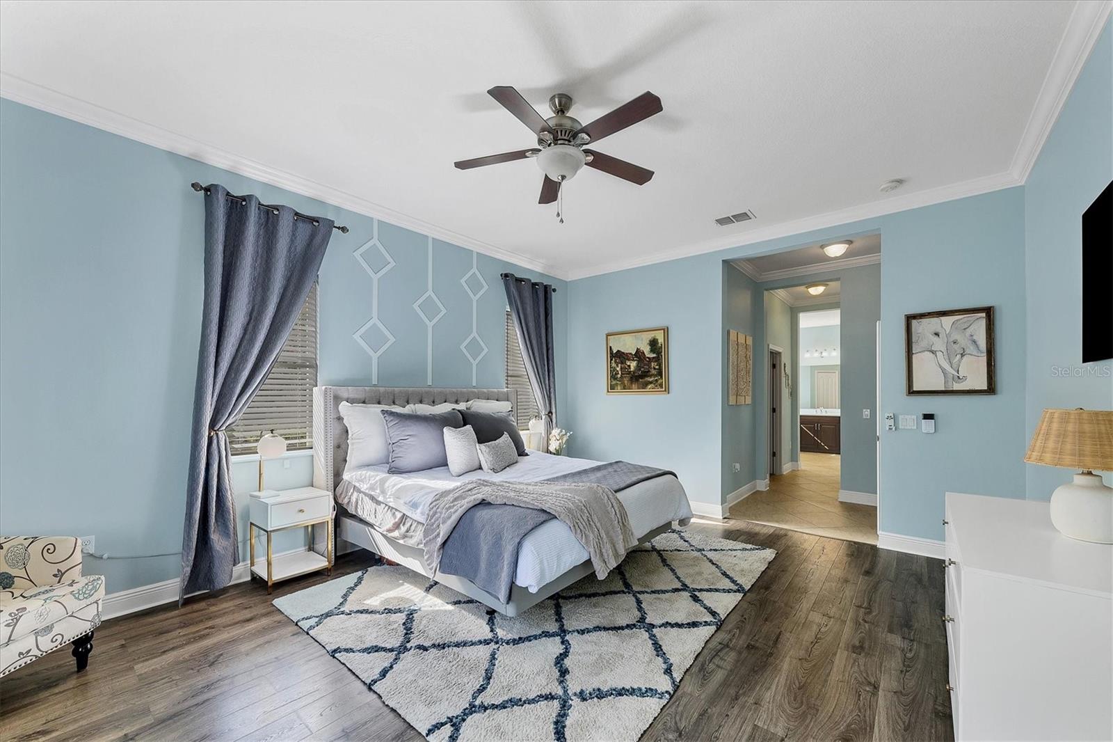 4749 CLAREMONT PARK DR