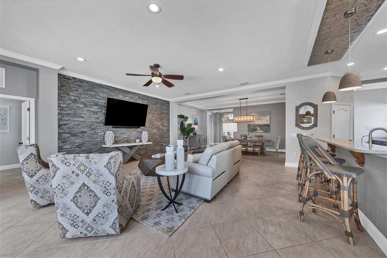 4749 CLAREMONT PARK DR